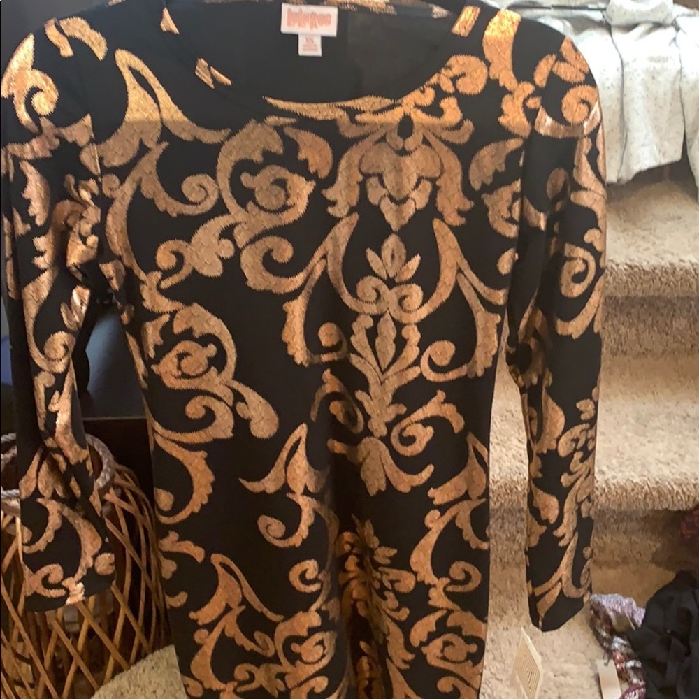 Brand new with tags Lularoe Elegant Debbie